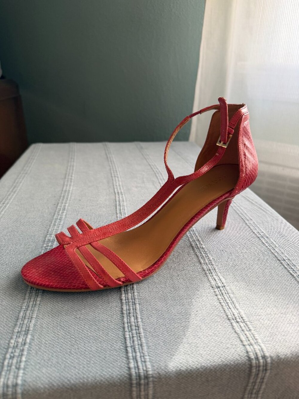 NINE WEST red strappy heels